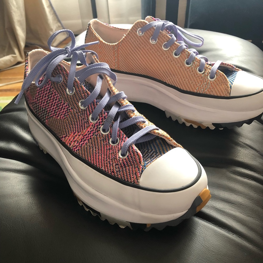 Converse Platforms - hardly worn - unique color